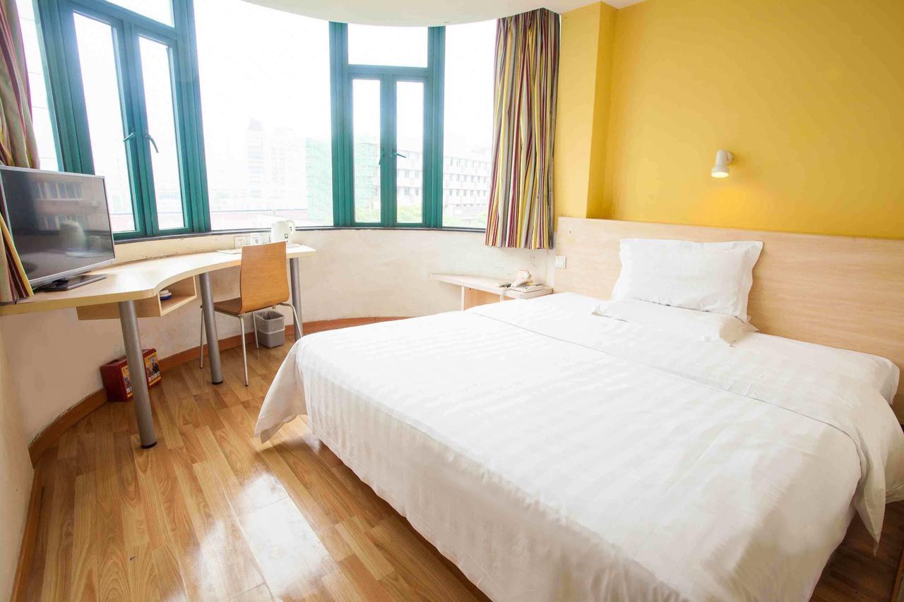 7Days Inn Shanghai Yichuan Road المظهر الخارجي الصورة