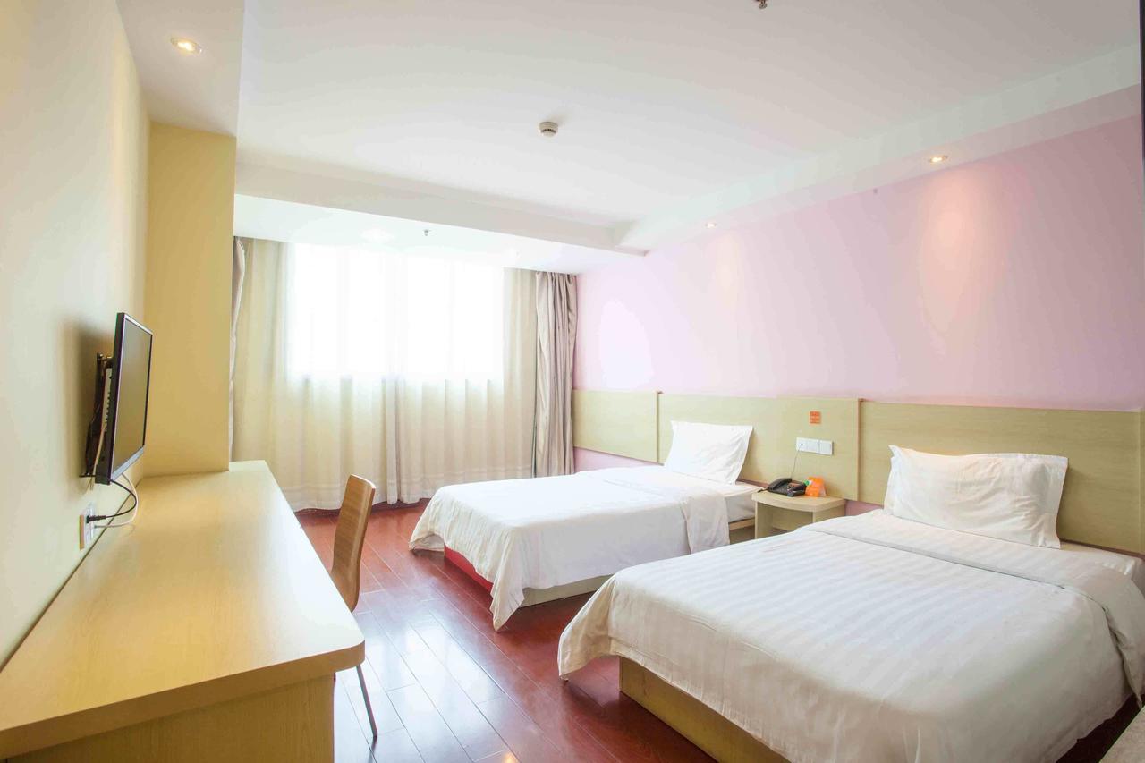 7Days Inn Shanghai Yichuan Road المظهر الخارجي الصورة