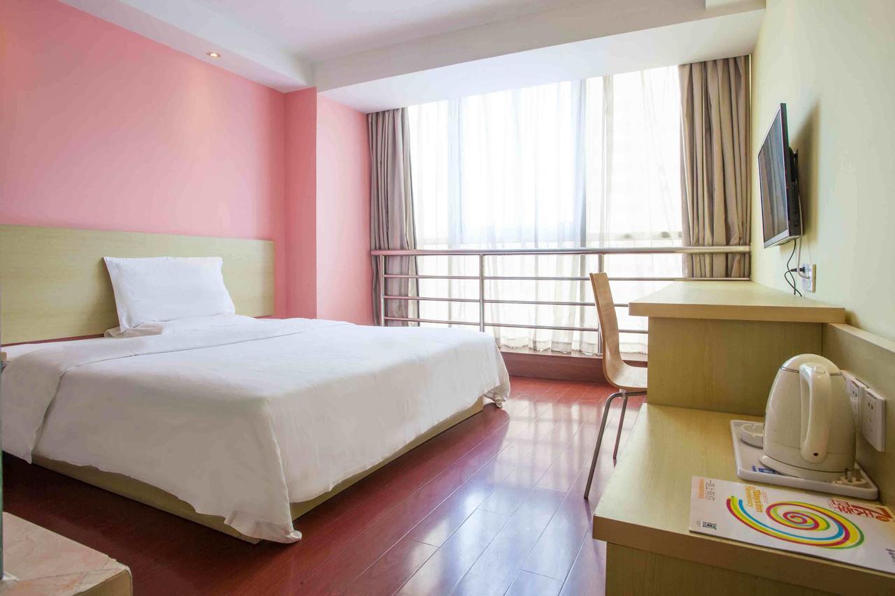7Days Inn Shanghai Yichuan Road المظهر الخارجي الصورة