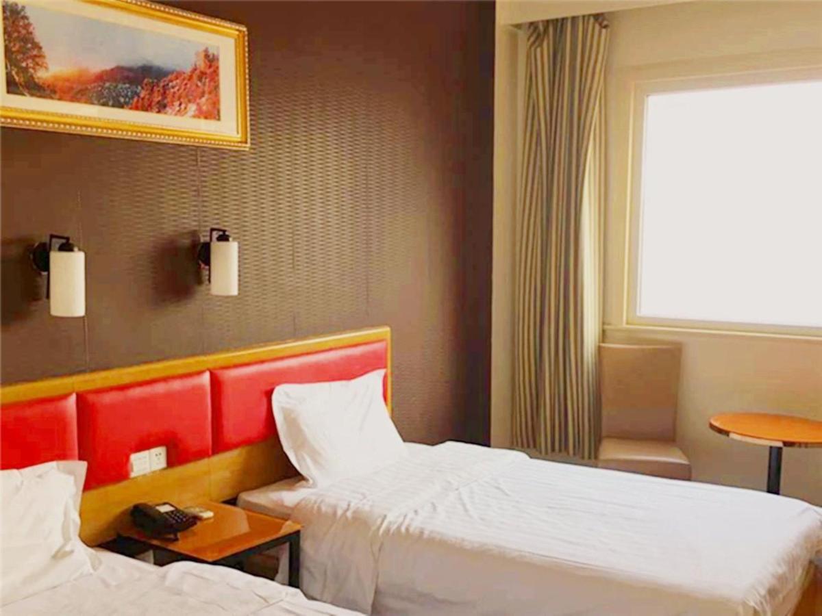 7Days Inn Shanghai Yichuan Road المظهر الخارجي الصورة
